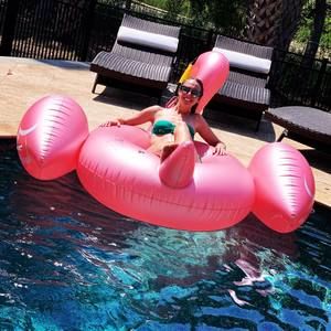 Meet your Posher, Monica